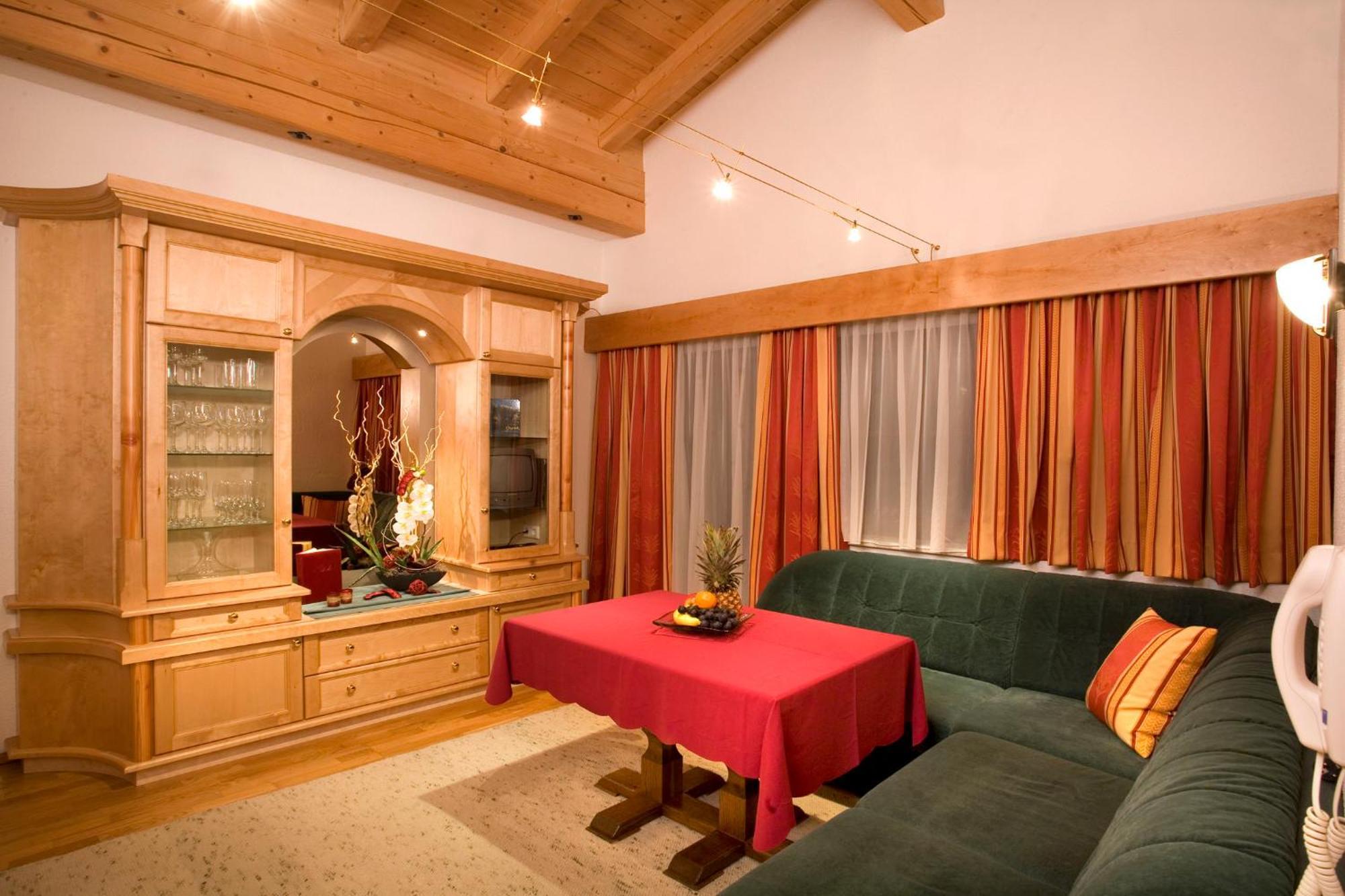 Ondres'N Hof Hotel Längenfeld Kültér fotó